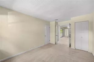14 Dunwoody Springs Dr, Sandy Springs, GA 30328 - Photo 19