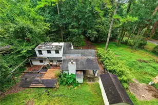 1899 Moores Mill Rd NW, Atlanta, GA 30318 - Photo 13