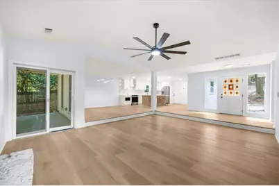 9570 Hillside Drive, Roswell, GA 30076 - Photo 9