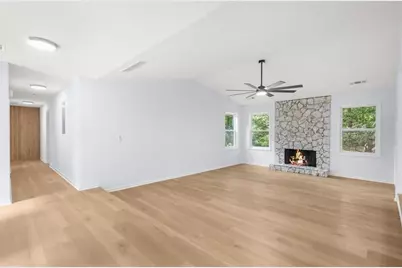 9570 Hillside Drive, Roswell, GA 30076 - Photo 7