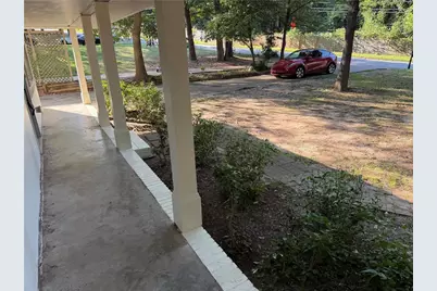 2192 NE Dering Circle NE, Atlanta, GA 30345 - Photo 13