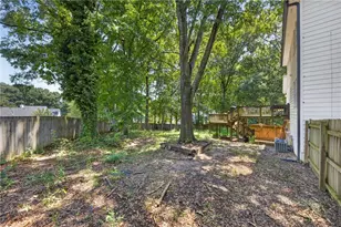2872 Summit Crest Ln, Snellville, GA 30078 - Photo 41