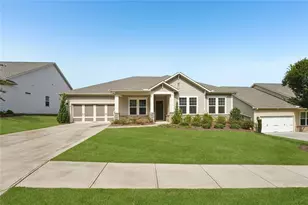 716 Elizabeth Trl, Woodstock, GA 30189 - Photo 1