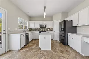 2628 Myrtlewood Ln NW, Kennesaw, GA 30144 - Photo 11
