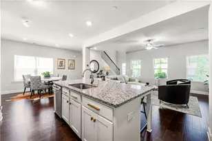 985 Shelnutt Dr, Marietta, GA 30060 - Photo 17