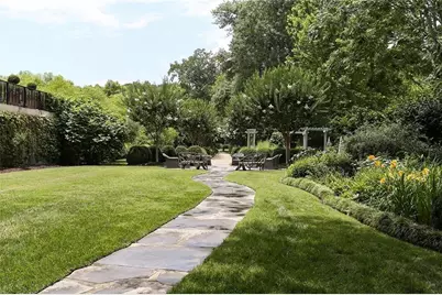 2288 Peachtree Road NW #16, Atlanta, GA 30309 - Photo 31