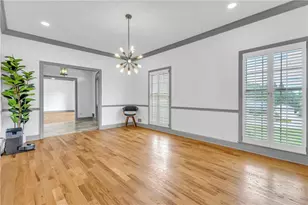 8671 Lake Forrest Dr, Douglasville, GA 30134 - Photo 9