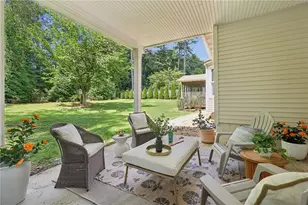 235 Carriage Station Cir, Roswell, GA 30075 - Photo 29
