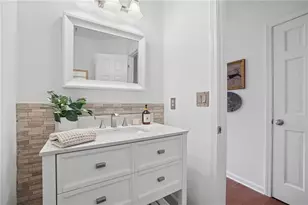 235 Carriage Station Cir, Roswell, GA 30075 - Photo 19