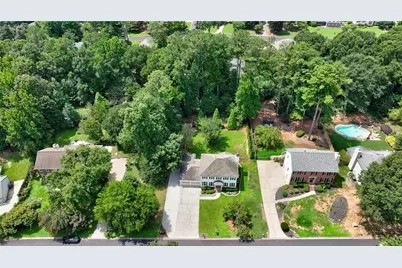 235 Carriage Station Circle, Roswell, GA 30075 - Photo 37