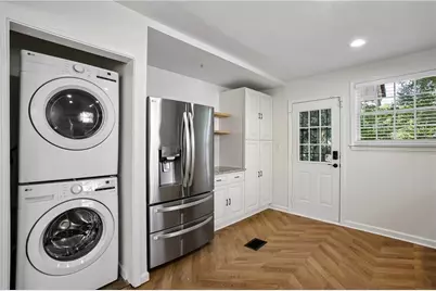 1649 Beecher Street SW, Atlanta, GA 30310 - Photo 13