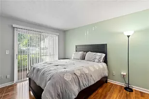 1211 Glenleaf Dr, Peachtree Corners, GA 30092 - Photo 9