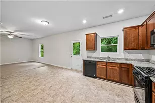 203 Scotland Dr, Dallas, GA 30132 - Photo 3