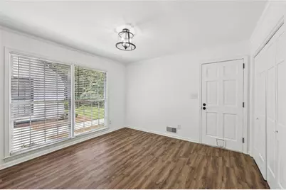 2725 Glendale Drive NE, Conyers, GA 30013 - Photo 17