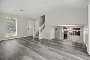 706 Durham Crossing, Stone Mountain, GA 30083 - Photo 3