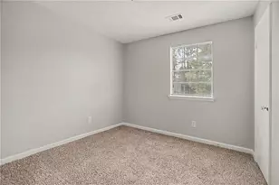 706 Durham Crossing, Stone Mountain, GA 30083 - Photo 11