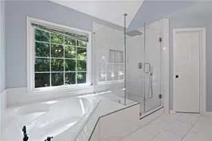 1010 Burycove Ln, Lawrenceville, GA 30043 - Photo 37