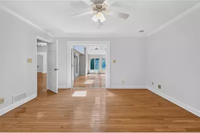 415 Forest Hills Drive, Sandy Springs, GA 30342 - Photo 31