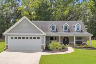 388 Belmont Park Dr, Commerce, GA 30529 - Photo 1