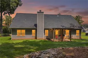 388 Belmont Park Dr, Commerce, GA 30529 - Photo 3