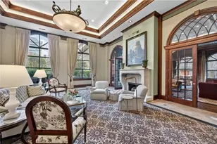 3334 Peachtree Rd NE, Atlanta, GA 30326 - Photo 31