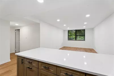 2965 Pharr Court South NW #118, Atlanta, GA 30305 - Photo 7