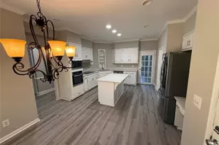 2781 Jen Chris Dr, Snellville, GA 30039 - Photo 9