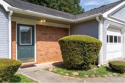 511 Barclay Court, Stone Mountain, GA 30083 - Photo 5