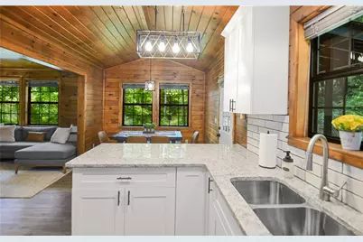 136 Fox Run Drive, Blue Ridge, GA 30513 - Photo 13