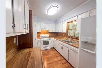 3318 Ben Hill Street SW, Marietta, GA 30008 - Photo 17