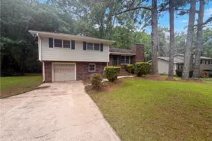 3318 Ben Hill St SW, Marietta, GA 30008 - Photo 1