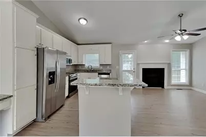 5333 Highpoint Road, Flowery Branch, GA 30542 - Photo 3