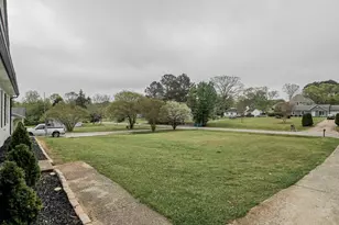 356 Meadow Trace Dr, Auburn, GA 30011 - Photo 5