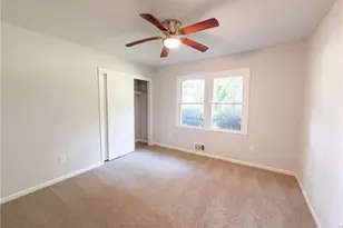 1653 E Kellogg Cir, Douglasville, GA 30134 - Photo 11