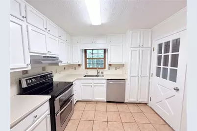 1731 Sundale Drive, Lawrenceville, GA 30046 - Photo 7