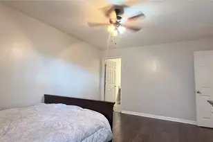 201 Brighton Point, Sandy Springs, GA 30328 - Photo 15