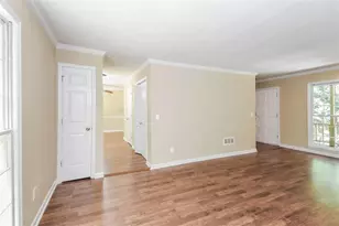 3801 Stonewall Dr, Kennesaw, GA 30152 - Photo 5