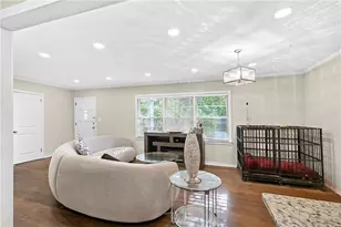 2834 S Clark Dr, East Point, GA 30344 - Photo 19