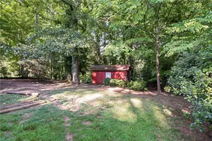 2834 S Clark Dr, East Point, GA 30344 - Photo 11
