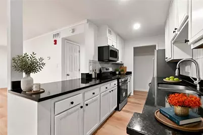 5095 Roswell Road #209, Sandy Springs, GA 30342 - Photo 13