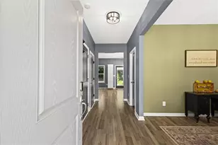 310 Wooded Glen Ln, Carrollton, GA 30117 - Photo 3