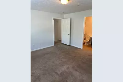 10201 Fairington Ridge Circle, Lithonia, GA 30038 - Photo 13