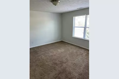 10201 Fairington Ridge Circle, Lithonia, GA 30038 - Photo 15