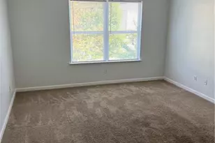 10201 Fairington Ridge Cir, Lithonia, GA 30038 - Photo 17