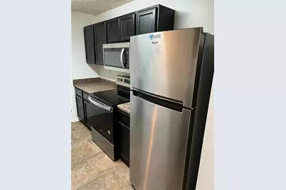 10201 Fairington Ridge Circle, Lithonia, GA 30038 - Photo 5