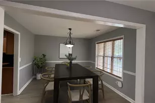 1156 Chandler Way Dr, Lawrenceville, GA 30045 - Photo 3