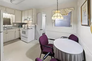 3130 Stratford Arms Dr, Atlanta, GA 30341 - Photo 9