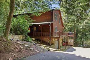 464 Whispering Pne Ln, Cherrylog, GA 30522 - Photo 1