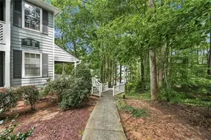 4081 Riverlook Pkwy SE, Marietta, GA 30067 - Photo 3