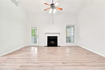4081 Riverlook Parkway SE #207, Marietta, GA 30067 - Photo 7